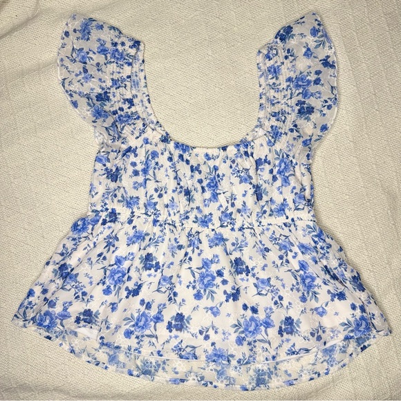 🌸 Thirty Thirty Blue Floral Smocked Blouse | S | NWOT - Picture 3 of 7